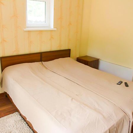 Guest House Leto Dolinka Exterior photo