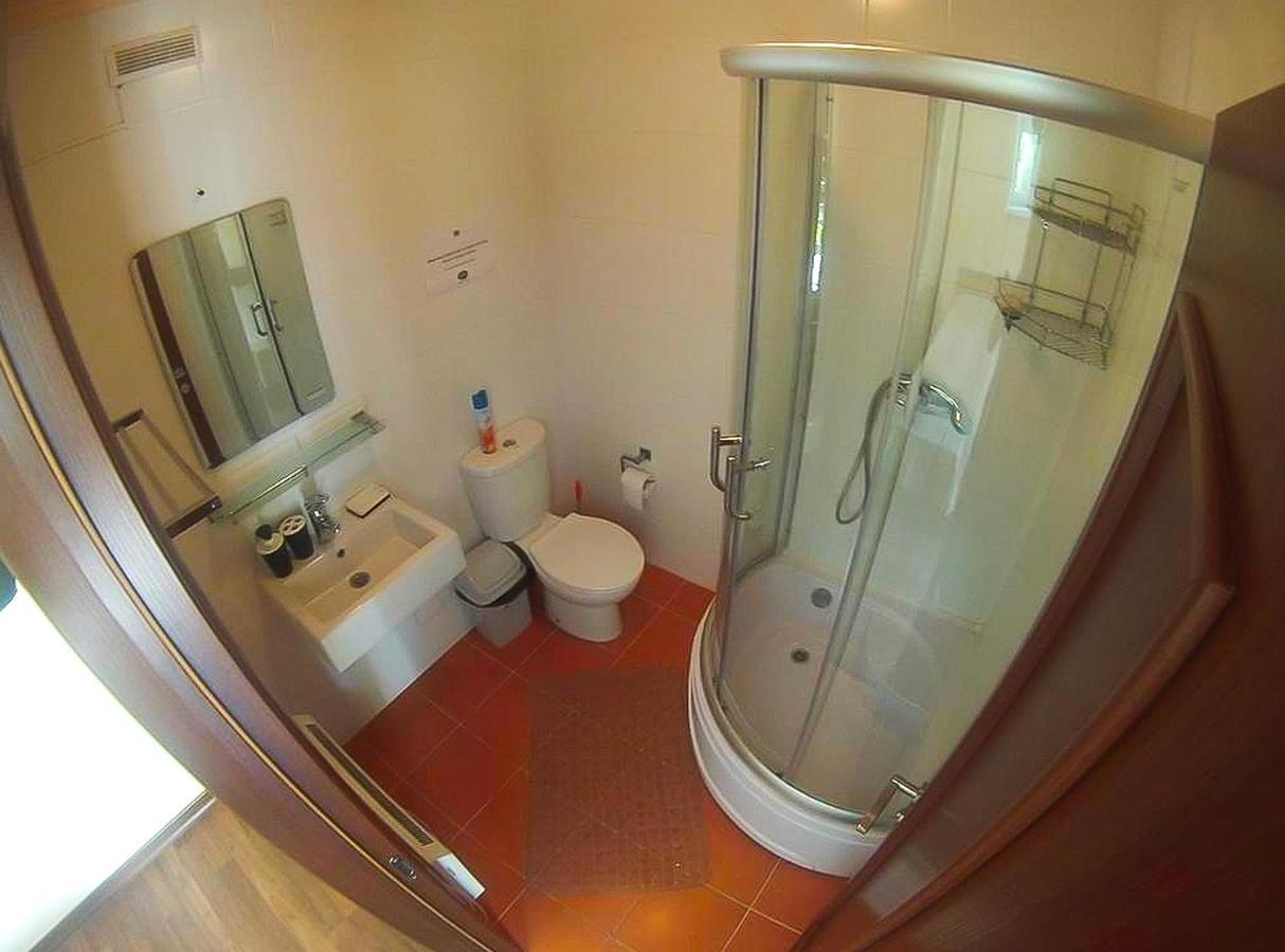 Guest House Leto Dolinka Exterior photo