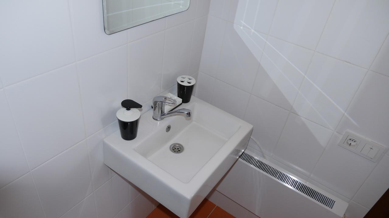 Guest House Leto Dolinka Exterior photo